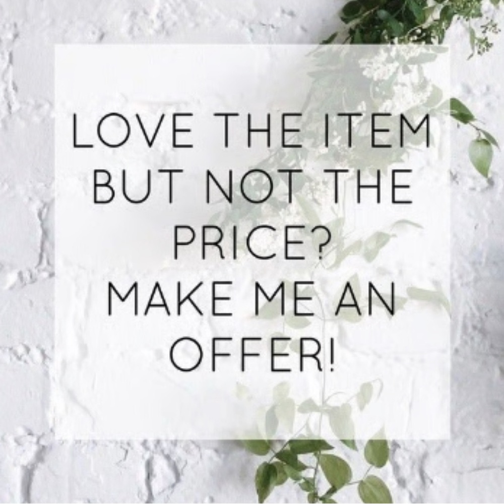 StitchFix dresses, Halloween costumes, kids clothes. Mostly women’s medium.